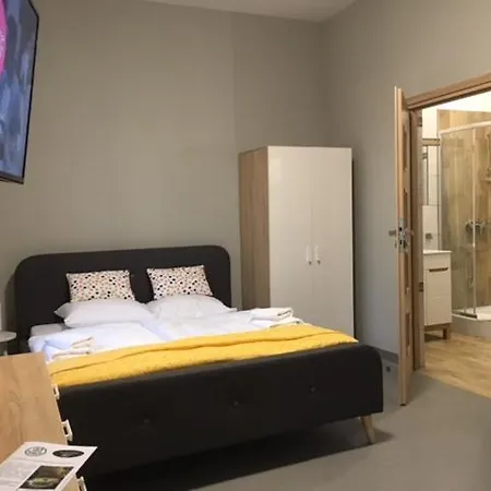 Hotel Jedlinka Jedlina-Zdroj Zewnętrze zdjęcie